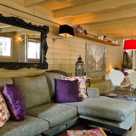 Houseboat Prince-avalon *