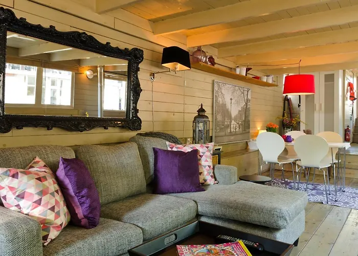 Houseboat Prince-avalon *